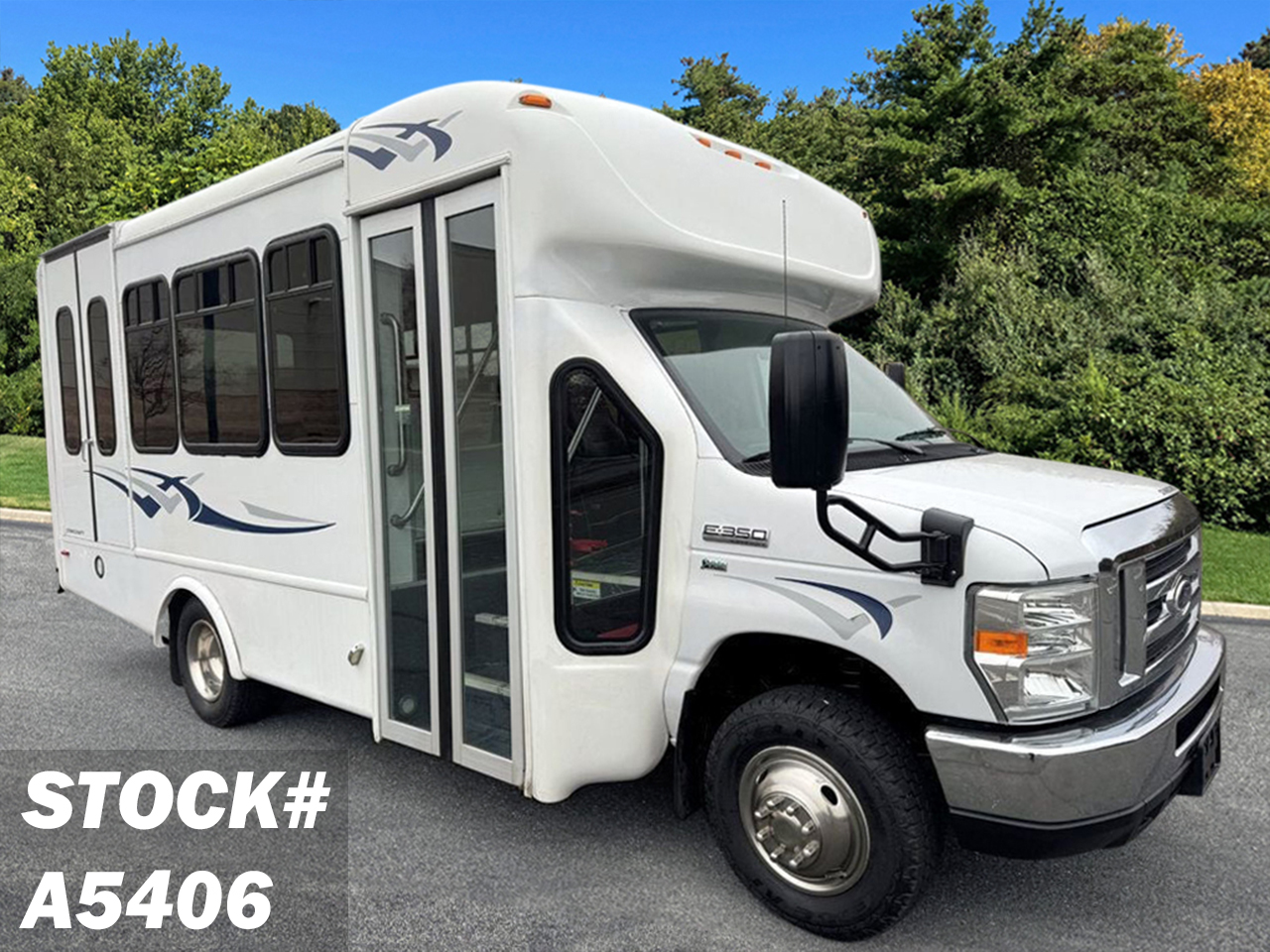 2016 Ford E-350 Cutaway Non-CDL Wheelchair Shuttle Bus